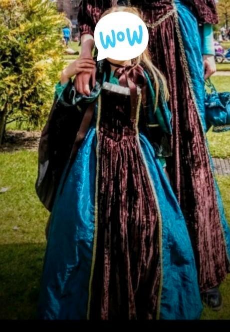 Jurk middeleeuwen maat 110/116 * ook maat S te koop *, Hobby en Vrije tijd, Kostuums, Theaterbenodigdheden en LARP, Zo goed als nieuw