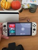 Nintendo Switch OLED + Mario Kart 8 Deluxe, Spelcomputers en Games, Spelcomputers | Nintendo Switch, Met games, Zo goed als nieuw