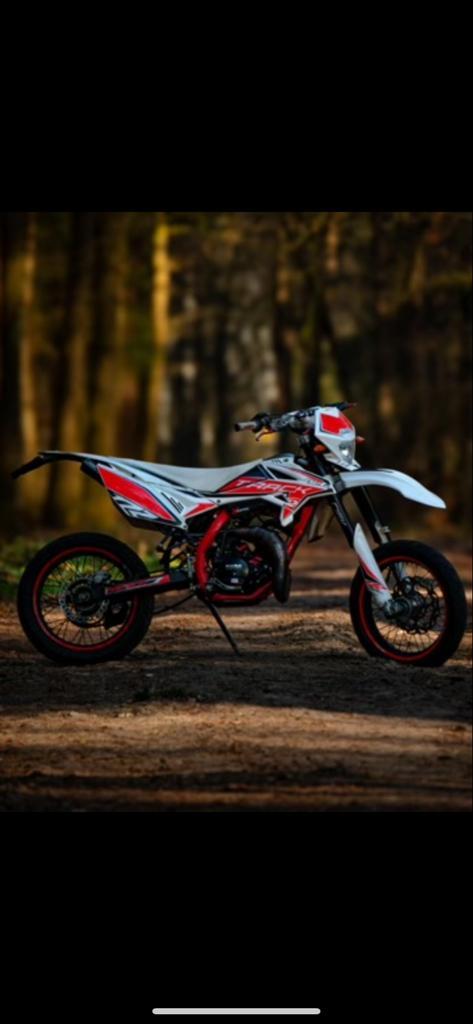 Bèta RR50 Track 2020 - Wit, Fietsen en Brommers, Brommers | Crossbrommers, Gebruikt, Overige merken, Ophalen