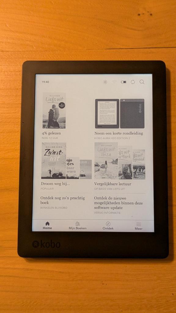 Kobo aura h2o editie 2 groot 6.8 inch scherm igst, Computers en Software, E-readers, Zo goed als nieuw, Ophalen of Verzenden