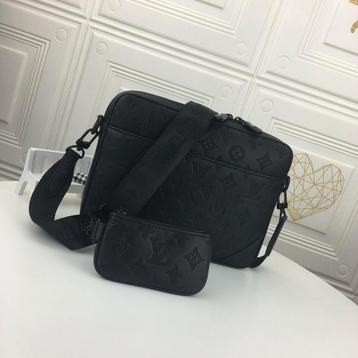 Louis vuitton duo messenger heren tas beschikbaar voor biedingen