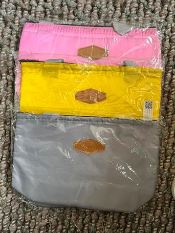 Nieuwe koeltasjes beschikbaar voor biedingen