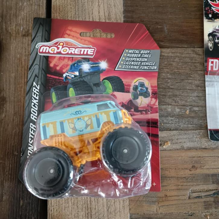 Majorette Volkswagen T1 City Rockerz Ice Cream montster, Hobby en Vrije tijd, Modelauto's | Overige schalen, Nieuw, Auto, Ophalen of Verzenden
