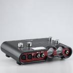 Line 6 Tone Port UX2, Line 6, Zo goed als nieuw, Support@line6.com, 26580 Agoura Road
Calabasas, CA 91302
USA