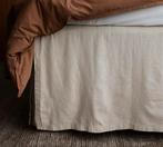 H&M linnen home bedrok 160x200x59, Beige, Overige typen, Tweepersoons, Ophalen of Verzenden