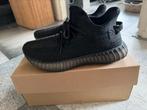 Sportschoenen nieuw., Nieuw, Ophalen of Verzenden, Adidas Yeezy, Sportschoenen