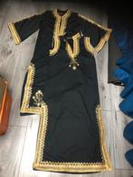 Zwarte jurk gouden details 38/40 djellaba's of jalabiya's?, Maat 38/40 (M), Zwart, Ophalen of Verzenden, Zo goed als nieuw