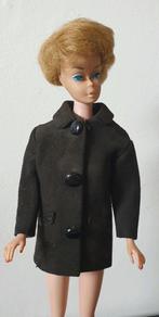 Barbie mooie donker bruine jas Suède, Verzamelen, Poppen, Ophalen of Verzenden, Kleertjes