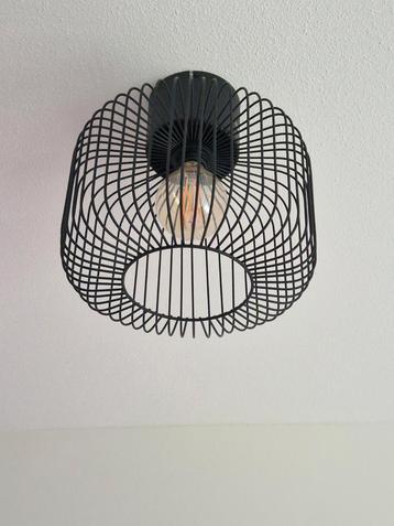 Plafondlamp met LED lamp beschikbaar voor biedingen