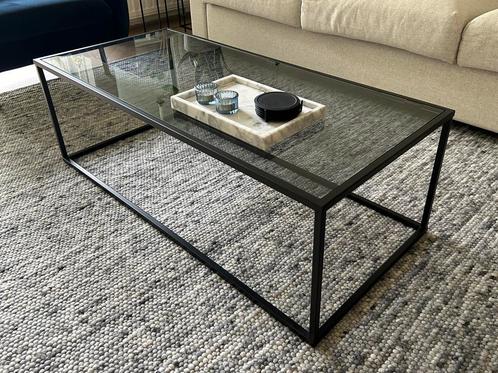 Mooie glazen salontafel met zwart staal - als nieuw!, Huis en Inrichting, Tafels | Salontafels, Zo goed als nieuw, Minder dan 50 cm