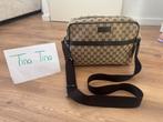 Gucci Shoulder bag Messenger Beige Monogram Canvas Silver, Ophalen, Zo goed als nieuw