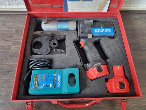 Perstang set  compleet met Henco / Uponor persbekken, Doe-het-zelf en Verbouw, Gereedschap | Handgereedschap, Zo goed als nieuw
