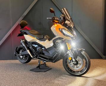 NIEUW Honda x adv 750 2023 2500KM! Bomvol Ktm enduro inruil! beschikbaar voor biedingen