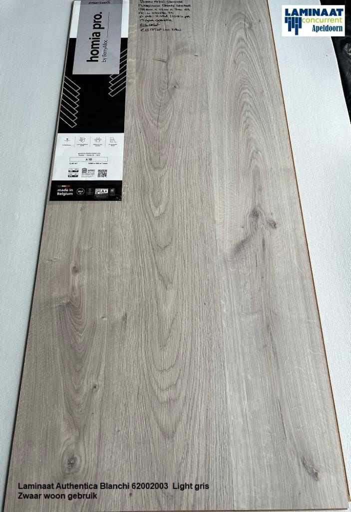 Goedkoop Laminaat Authentica blanchi Zwaar woon gebruik, Huis en Inrichting, Stoffering | Vloerbedekking, Nieuw, Laminaat, Grijs