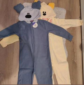 Woezel en Pip onesies NIEUW 116/122 beschikbaar voor biedingen