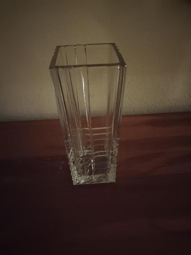 Bormioli Rocco Clear Heavy Glass Flower Vase Italië, Antiek en Kunst, Antiek | Glas en Kristal, Ophalen of Verzenden