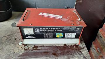 acculader Elektra Beckum werkt nog prima beschikbaar voor biedingen