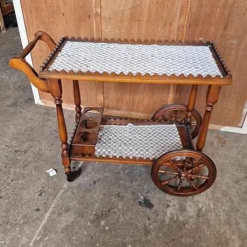 Mooie serveerwagen, Antiek en Kunst, Antiek | Meubels | Tafels, Ophalen