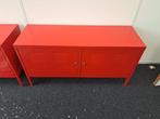 Rood tv meubel/ lockerkast opslag metaal eventueel 2  beschi, Ophalen, Gebruikt, 100 tot 150 cm, Minder dan 100 cm