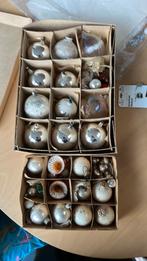 2 dozen  met zeer oude kerstballen, Diversen, Kerst, Ophalen of Verzenden, Gebruikt