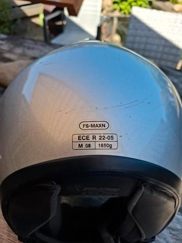 HJC Integraalhelm Maat M beschikbaar voor biedingen