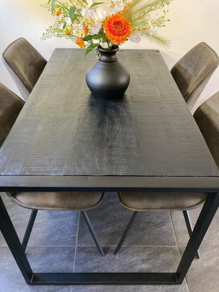 Eettafel mangohout (of als set met salontafel), Huis en Inrichting, Tafels | Eettafels, Zo goed als nieuw, 50 tot 100 cm, 100 tot 150 cm