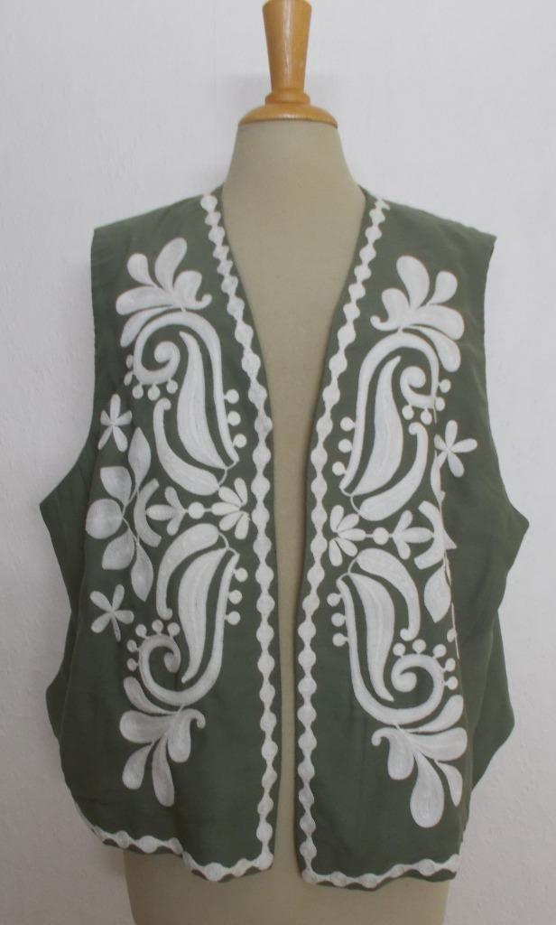 Apart Ibiza/hippie look gilet met borduursels! XL, Kleding | Dames, Tops, Zo goed als nieuw, Maat 46/48 (XL) of groter, Groen