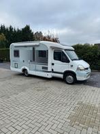 camper, Fietsendrager, Koelkast, Ringverwarming, Treinzit