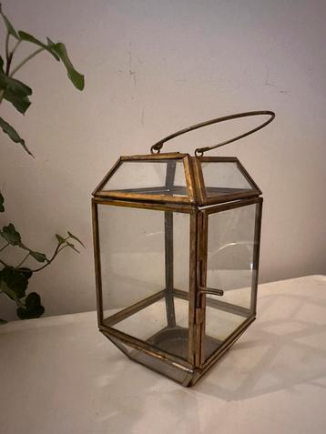 Messing met glazen lantaarn waxinelichtje beschikbaar voor biedingen