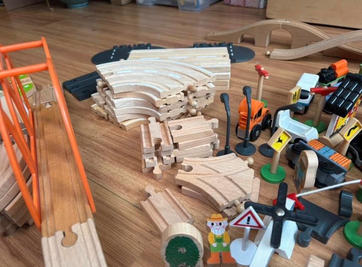 Houten Treinbaan - Compleet en Netjes!, Kinderen en Baby's, Speelgoed | Overig, Gebruikt, Jongen of Meisje, Ophalen of Verzenden