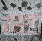 Babykleding New born Moschino 7 delig, Ophalen of Verzenden
