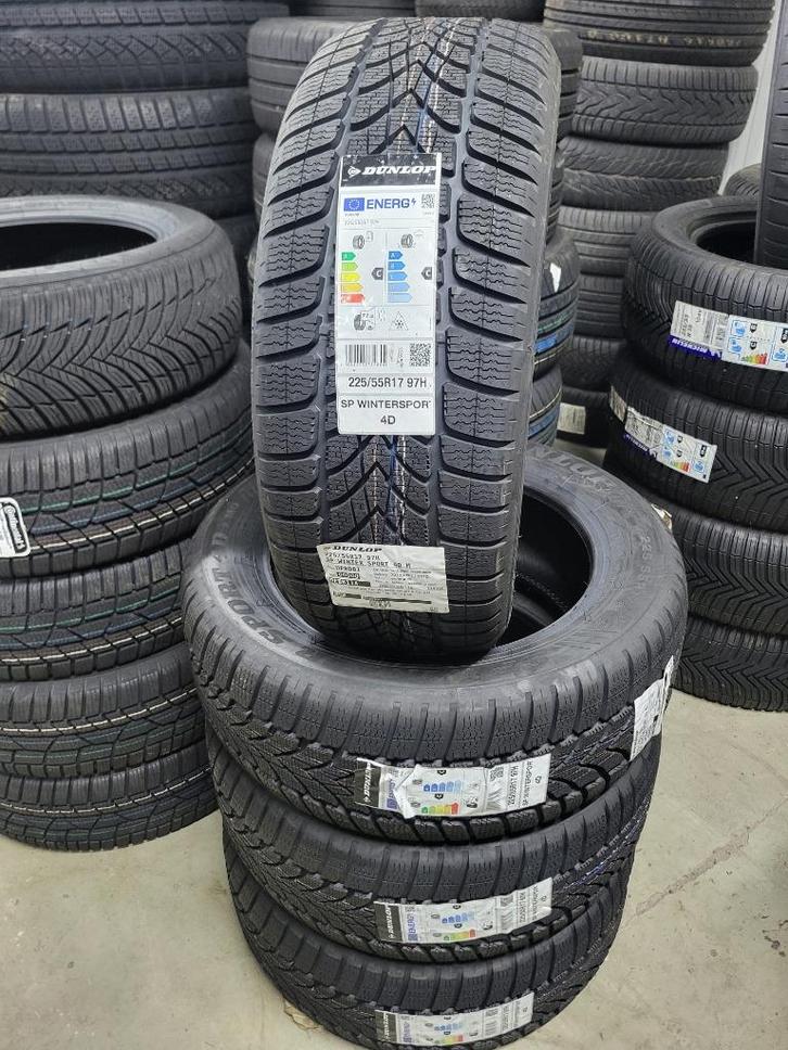 4 x 225/55/17 Dunlop Wintersport 4d NIEUW 450,- ALL IN !, Auto-onderdelen, Banden en Velgen, Band(en), Winterbanden, 17 inch, 225 mm