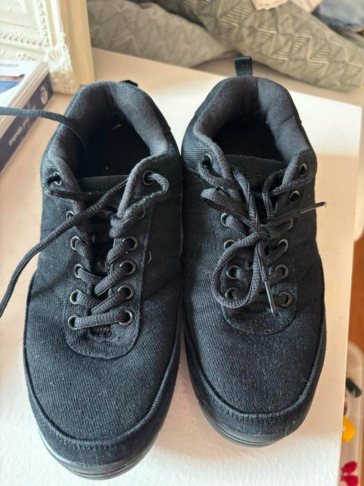 Papillon Danssneakers Maat 37 - Als Nieuw!, Kleding | Dames, Schoenen, Zo goed als nieuw, Dansschoenen, Ophalen of Verzenden