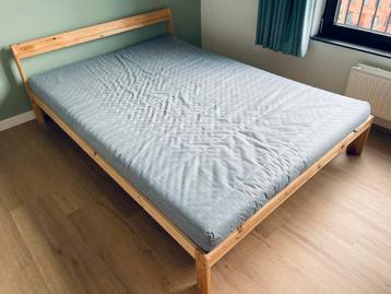 Ikea Neiden bed frame + Agotnes foammatras
