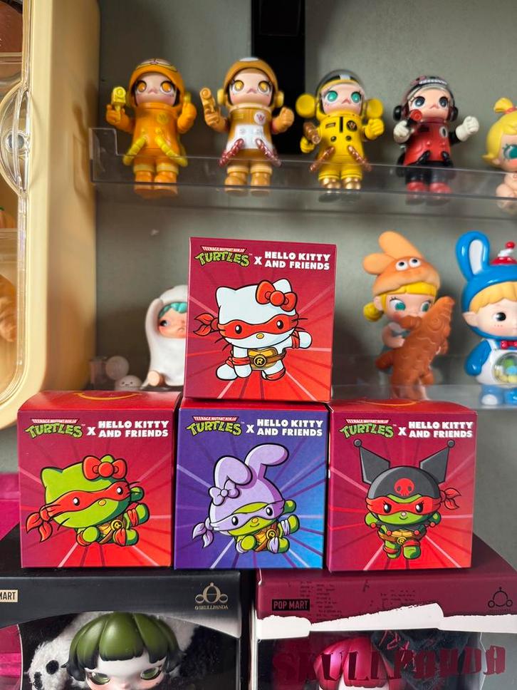 Happy Meal x Sanrio Hello Kitty en Kuromi speeltjes, Verzamelen, Poppetjes en Figuurtjes, Nieuw, Ophalen of Verzenden