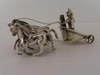 Zilveren miniatuur strijdwagen met 4 paarden            Z195, Antiek en Kunst, Ophalen of Verzenden, Zilver