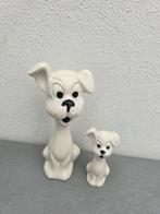 Vintage 2 beeldjes van een hond gemerkt jaren 60, Verzamelen, Retro, Ophalen of Verzenden