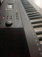 Keyboard, leuk als sinterklaas kado, Muziek en Instrumenten, Ophalen, Zo goed als nieuw, 61 toetsen, Yamaha