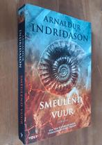 Arnaldur Indridason - Smeulend vuur, Gelezen, Arnaldur Indridason, Ophalen of Verzenden, Nederland