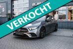 Mercedes-Benz A-klasse 200 Business Solution AMG|Pano|Camera, 4 cilinders, Leder en Stof, Bedrijf, 19 km/l