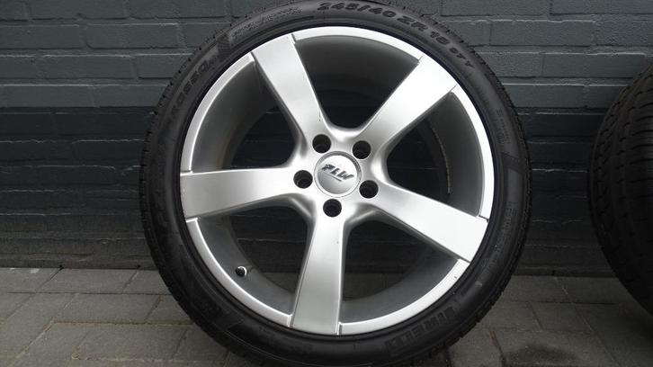 ProLine Wheels 18 inch + zgan Pirelli P-zero banden Mercedes, Auto-onderdelen, Banden en Velgen, Banden en Velgen, Zomerbanden