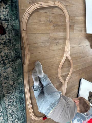 Houten Treinbaan - Compleet beschikbaar voor biedingen