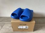Adidas Yeezy Azure 42 EU - 8 US, Ophalen of Verzenden, Nieuw, Sneakers of Gympen