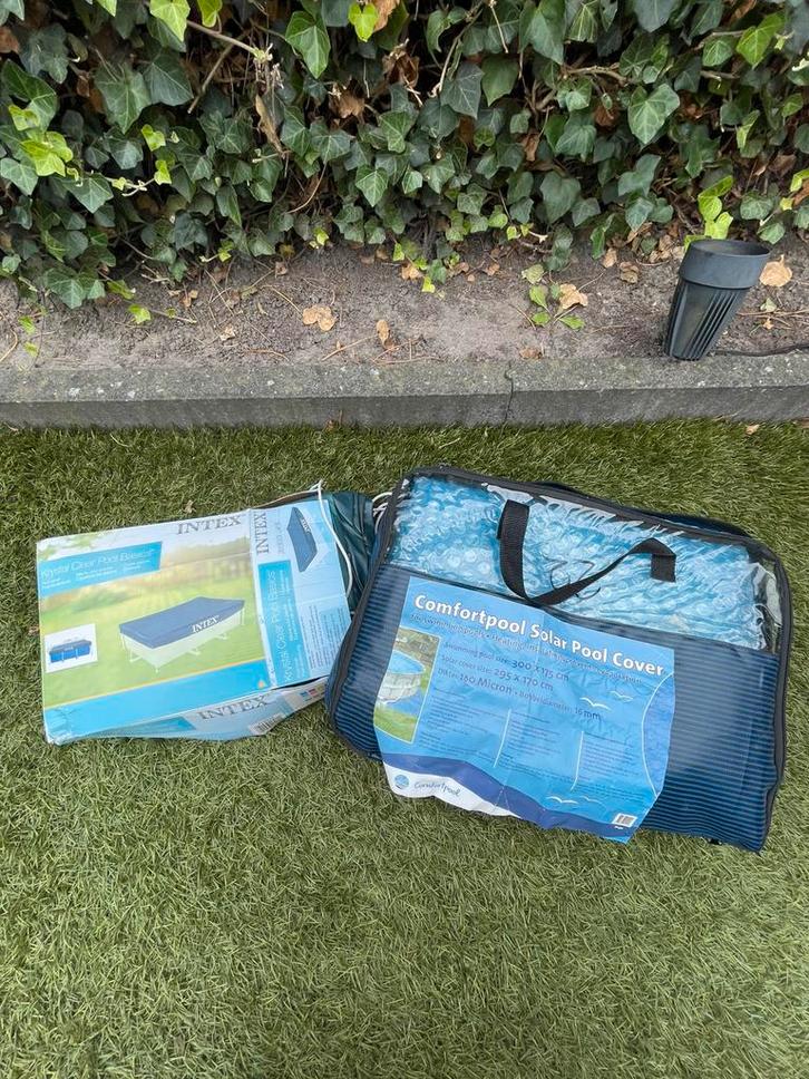 Zwembad Intex afdekzeil en Comfortpool solar afdekzeil, Tuin en Terras, Zwembad-toebehoren, Gebruikt, Afdekzeil, Ophalen of Verzenden