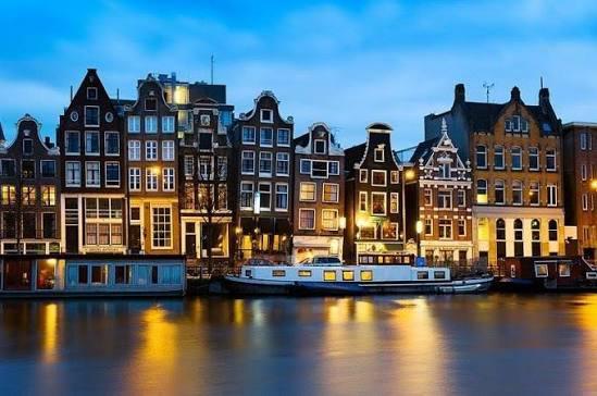 Werk gezocht als bezorger/koerier!, Vacatures, Vacatures | Chauffeurs, Overige niveaus, Vanaf 10 jaar, Overige vormen, 33 - 40 uur