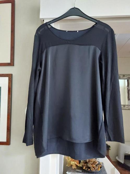 Zwarte blouse als nieuw van goede kwaliteit, Kleding | Dames, Blouses en Tunieken, Zo goed als nieuw, Maat 38/40 (M), Zwart, Ophalen of Verzenden