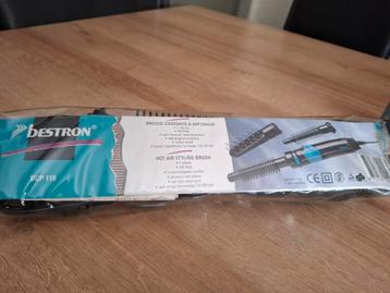Hot air styling brush  beschikbaar voor biedingen