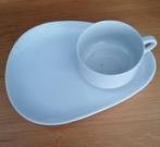 Vintage kop & schotel/bord wit porselein € 8,00, Verzamelen, Ophalen of Verzenden, Zo goed als nieuw, Porselein, Kop en/of schotel