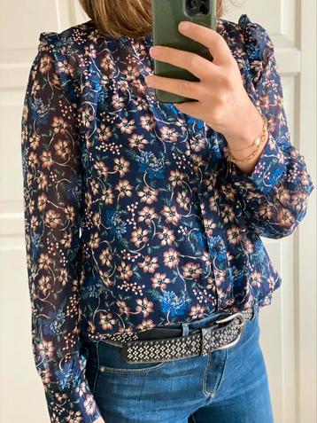 Suncoo donkerblauwe voile bloemetjes  blouse met zilverdraad beschikbaar voor biedingen