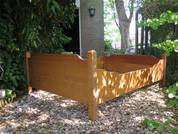 Massief grenen (30mm) ledikant/bedombouw beschikbaar voor biedingen